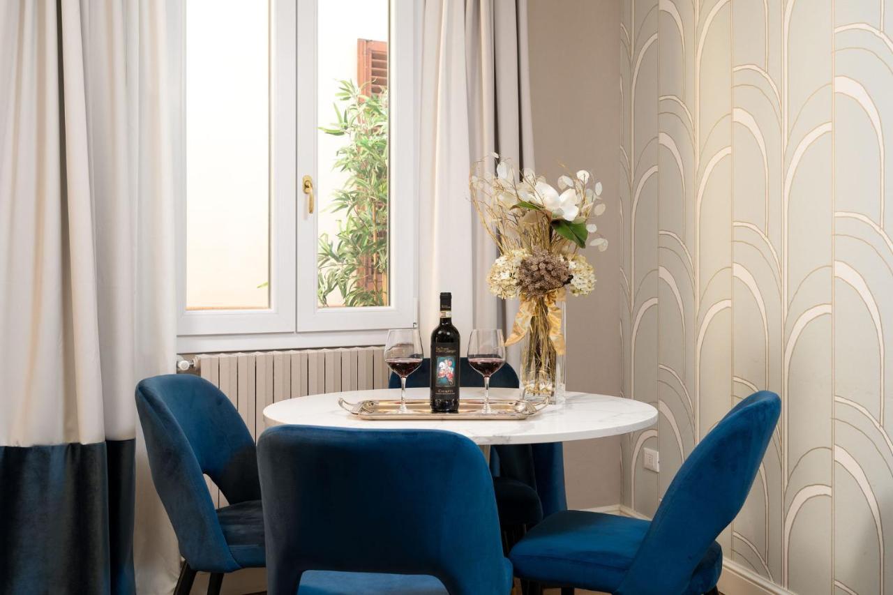 San Pier Maggiore Suite ฟลอเรนซ์ ภายนอก รูปภาพ